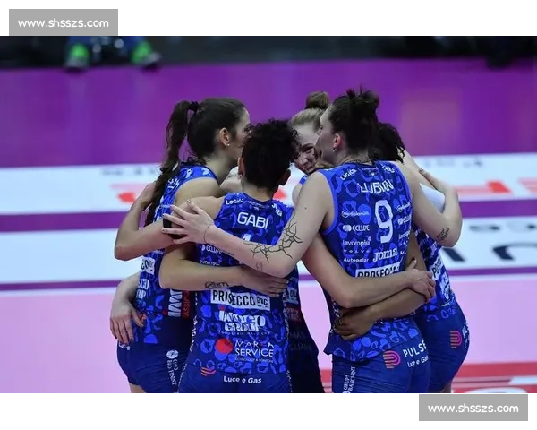 3-0 横扫！哈克 20 分率科内利亚诺五连胜，意甲女排第 5 轮复仇诺瓦拉